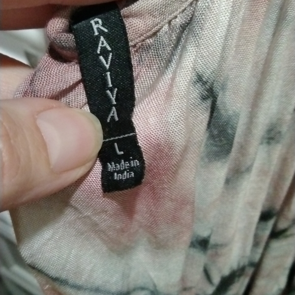 RAVIYA Midi length dress - Picture 6 of 7